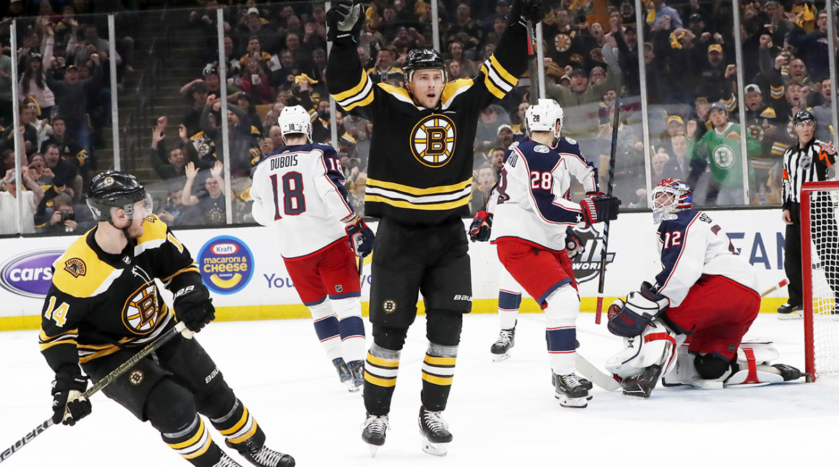 charlie-coyle-bruins-blue-jackets.jpg
